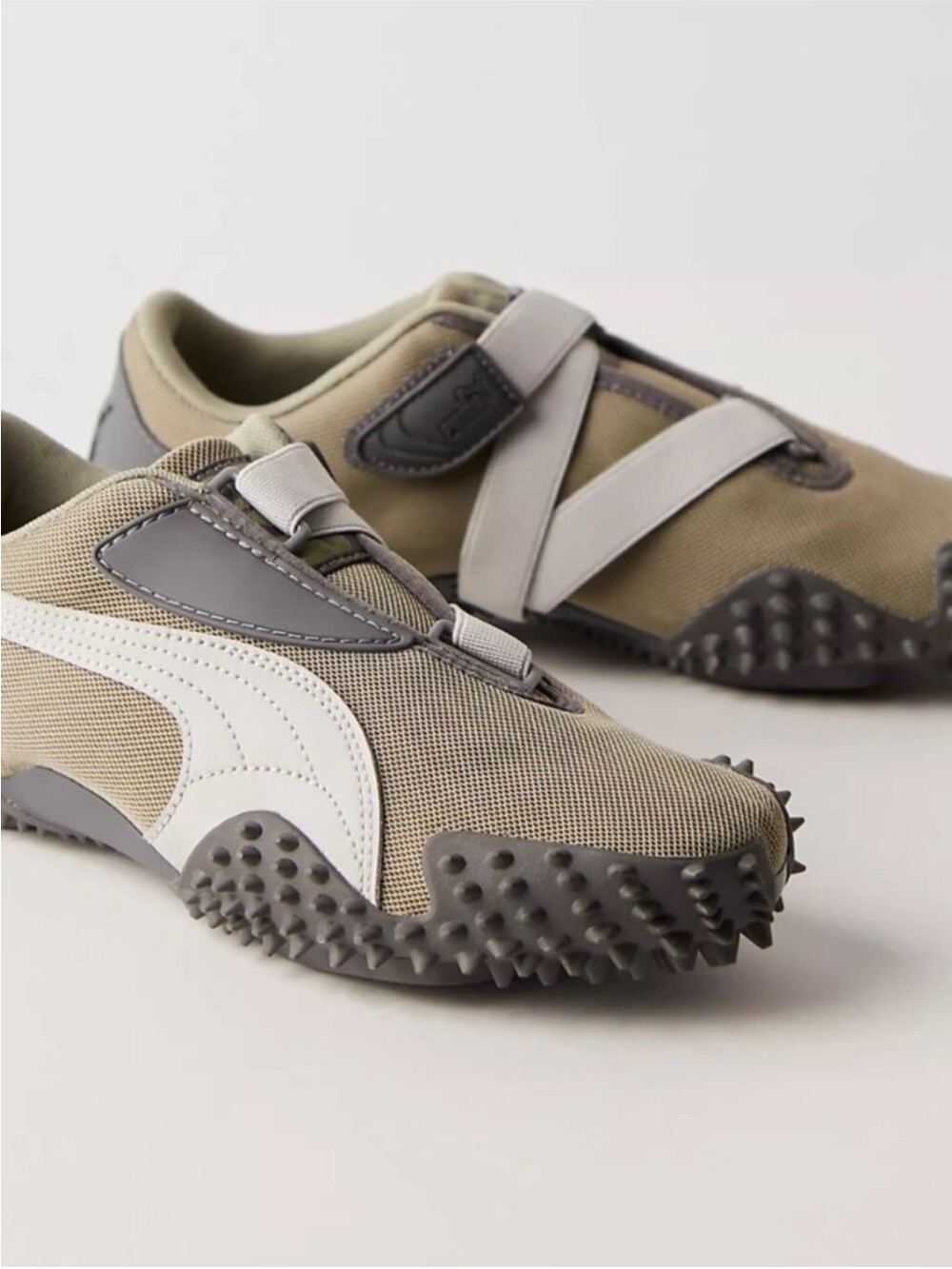 New Puma Mostro Sneakers Lux Army Green Glacial Gray Womens US 8